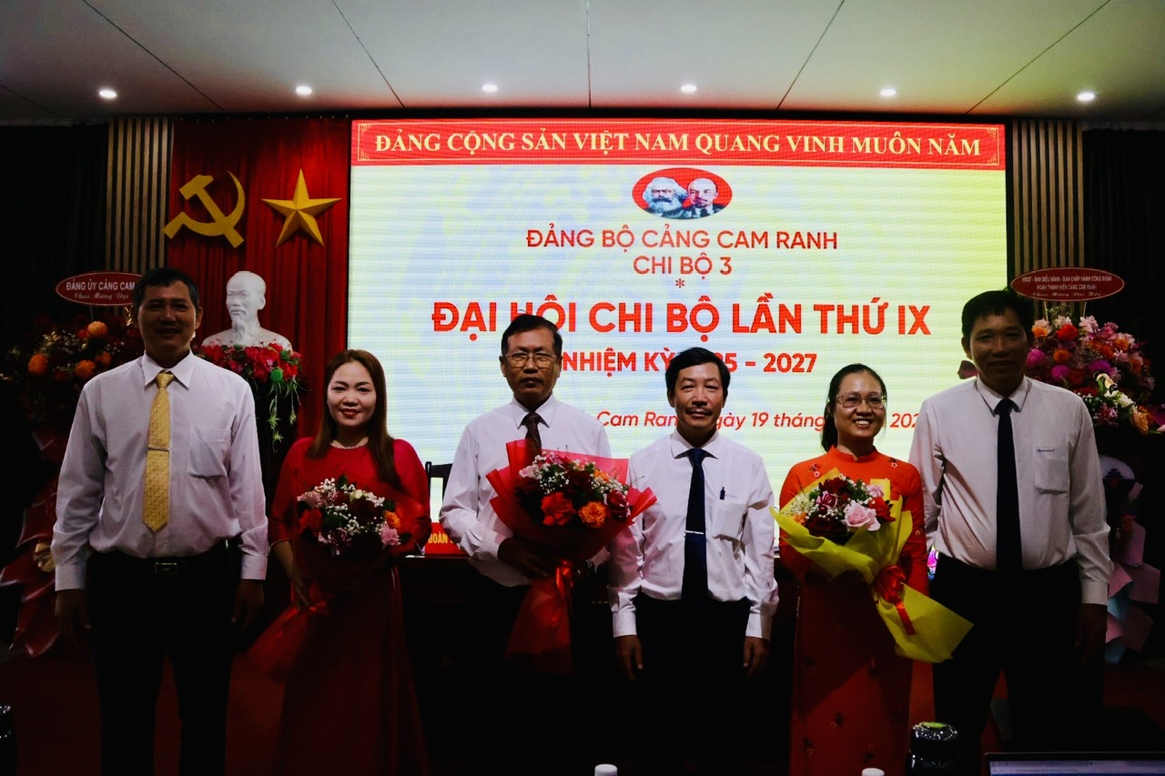 ĐẠI HỘI CÁC CHI BỘ TRỰC THUỘC ĐẢNG BỘ CẢNG CAM RANH LẦN THỨ IX, NHIỆM KỲ 2025-2027
