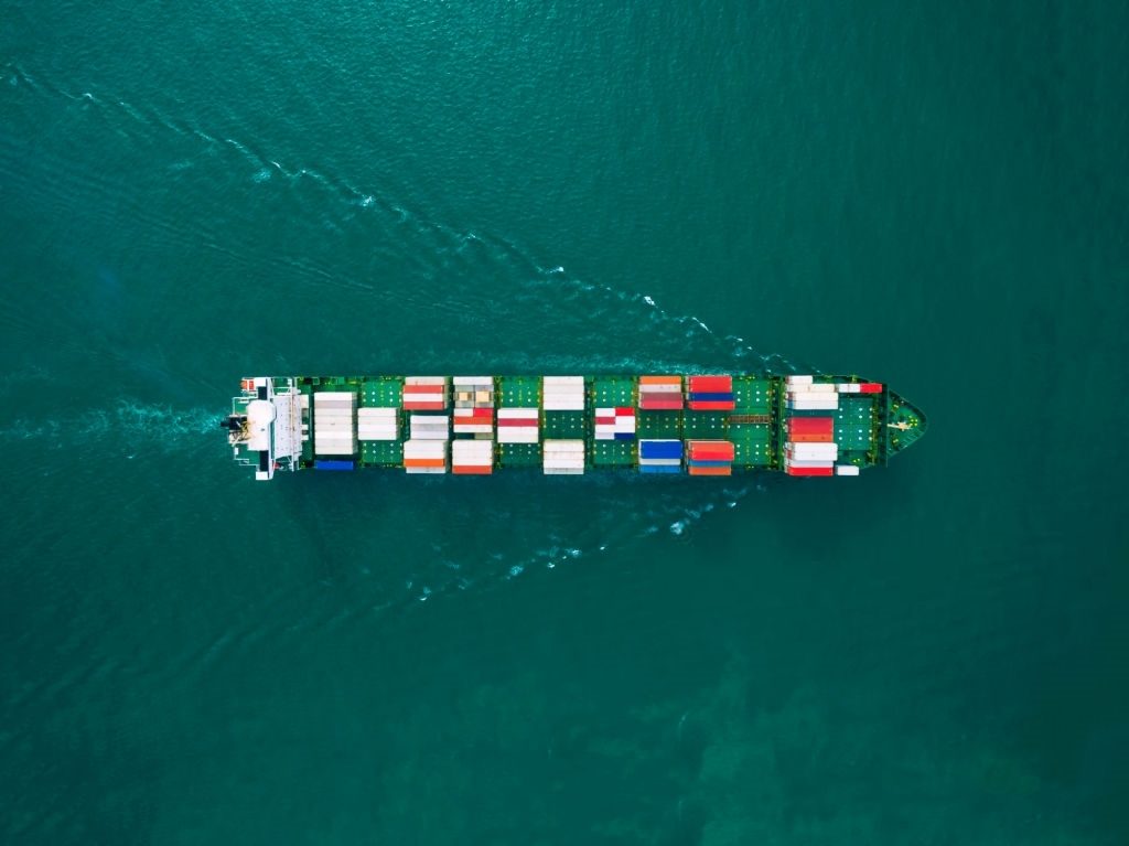 “Phủ xanh” tuyến vận tải biển toàn cầu